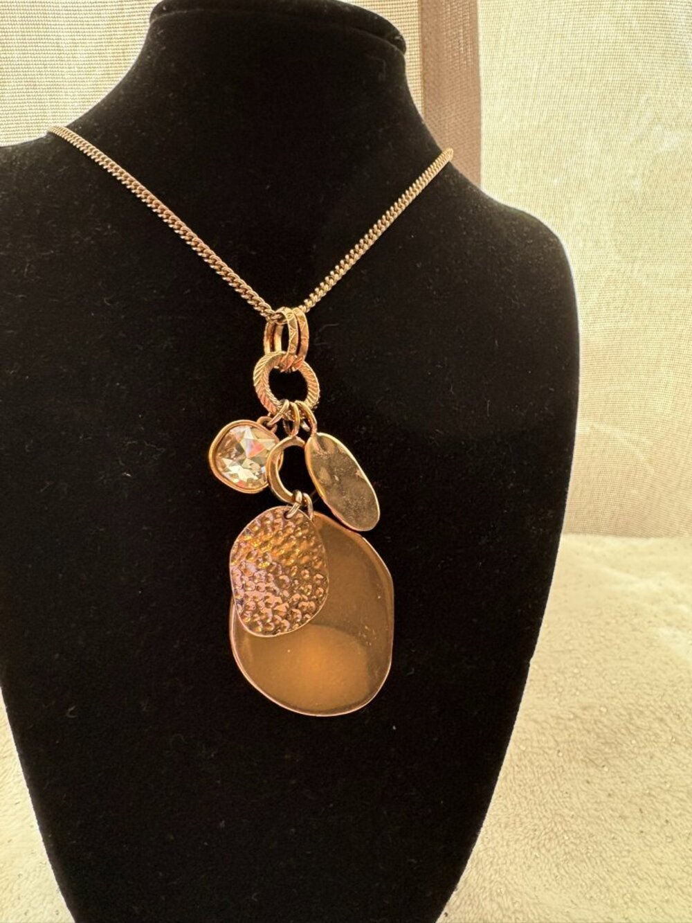 Premier Designs  Copper & Rhinestone‎ Pendant Necklace, chain is 34", pendants 3
